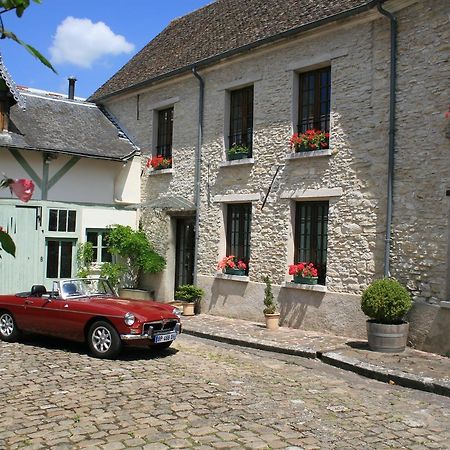 Bed and Breakfast Au Relais De Chaussy Esterno foto